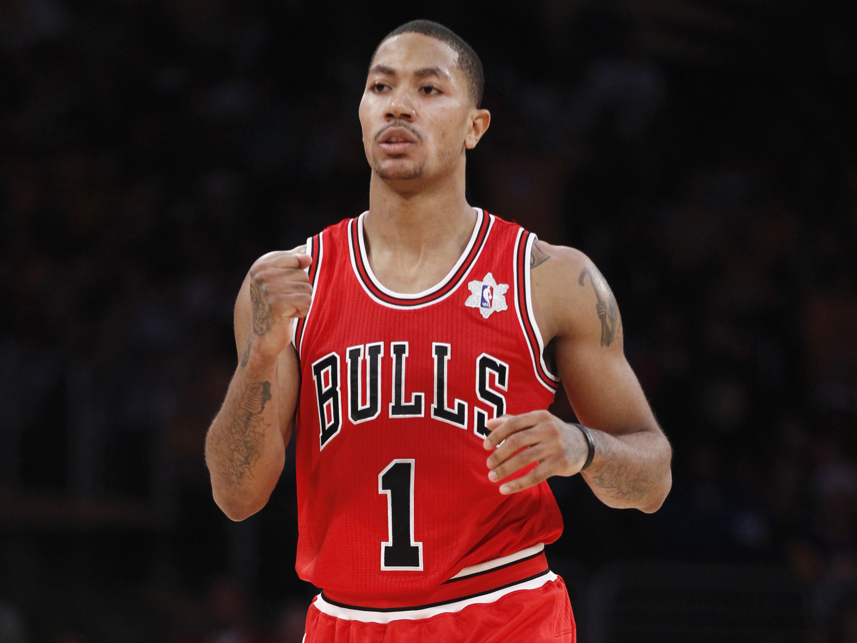 kaiyun-I love you Rose！公牛传奇1号球衣退役 遗憾未见过他的真正巅峰